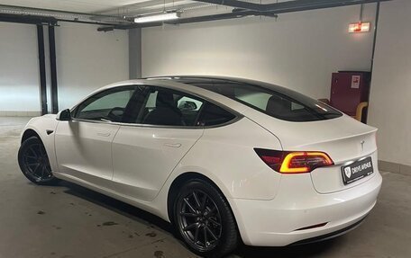 Tesla Model 3 I, 2019 год, 3 099 000 рублей, 5 фотография