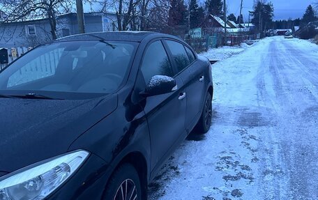 Renault Fluence I, 2013 год, 750 000 рублей, 2 фотография