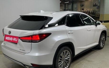 Lexus RX IV рестайлинг, 2021 год, 7 490 000 рублей, 5 фотография