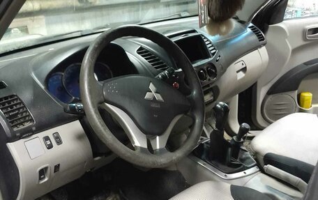 Mitsubishi L200 IV рестайлинг, 2008 год, 1 100 000 рублей, 3 фотография