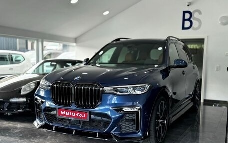 BMW X7, 2021 год, 7 990 000 рублей, 1 фотография