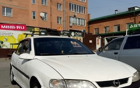 Opel Vectra B рестайлинг, 1998 год, 220 000 рублей, 1 фотография