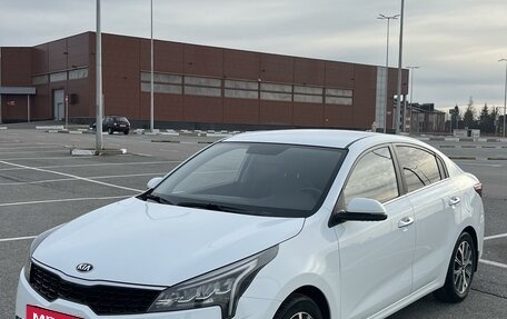 KIA Rio IV, 2020 год, 2 000 000 рублей, 2 фотография