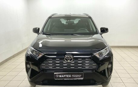 Toyota RAV4, 2020 год, 3 595 000 рублей, 2 фотография