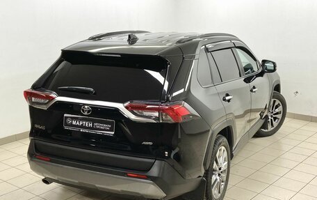 Toyota RAV4, 2022 год, 4 236 000 рублей, 9 фотография