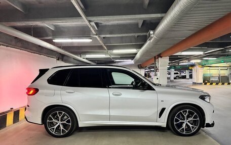 BMW X5, 2019 год, 7 100 000 рублей, 4 фотография