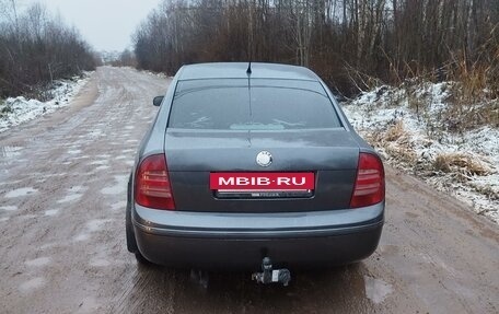 Skoda Superb III рестайлинг, 2005 год, 585 000 рублей, 4 фотография