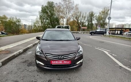 Hyundai Solaris II рестайлинг, 2015 год, 1 080 000 рублей, 5 фотография