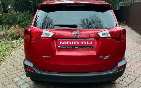 Toyota RAV4, 2013 год, 1 900 000 рублей, 5 фотография