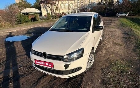 Volkswagen Polo VI (EU Market), 2013 год, 750 000 рублей, 7 фотография