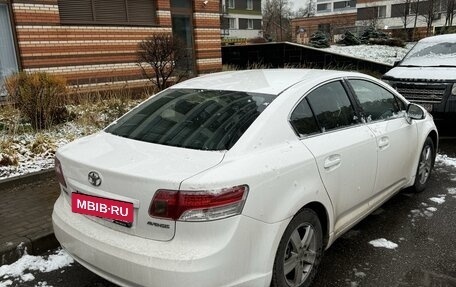 Toyota Avensis III рестайлинг, 2011 год, 1 250 000 рублей, 4 фотография