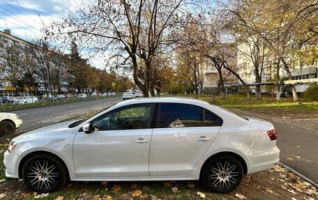 Volkswagen Jetta VI, 2016 год, 1 850 000 рублей, 7 фотография