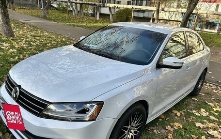 Volkswagen Jetta VI, 2016 год, 1 850 000 рублей, 2 фотография