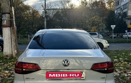 Volkswagen Jetta VI, 2016 год, 1 850 000 рублей, 5 фотография