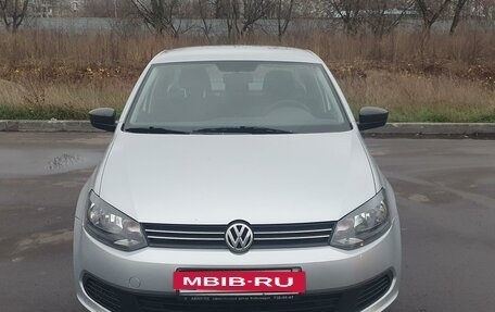 Volkswagen Polo VI (EU Market), 2012 год, 660 000 рублей, 2 фотография