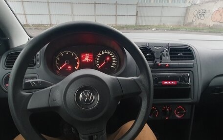 Volkswagen Polo VI (EU Market), 2012 год, 660 000 рублей, 13 фотография