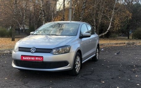 Volkswagen Polo VI (EU Market), 2011 год, 1 150 000 рублей, 1 фотография