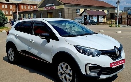 Renault Kaptur I рестайлинг, 2016 год, 1 350 000 рублей, 2 фотография