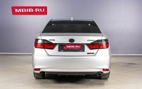 Toyota Camry, 2017 год, 2 350 000 рублей, 11 фотография