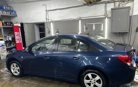 Chevrolet Cruze II, 2011 год, 820 000 рублей, 2 фотография