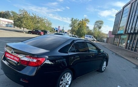 Toyota Camry, 2013 год, 1 800 000 рублей, 4 фотография