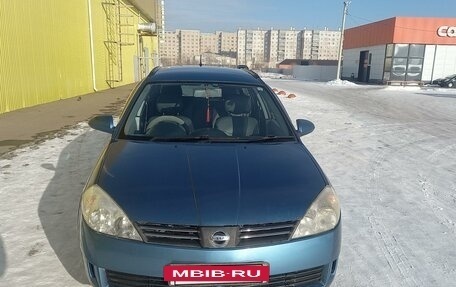 Nissan Wingroad III, 2004 год, 460 000 рублей, 2 фотография