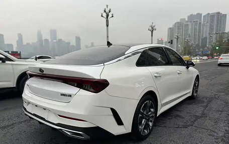 KIA K5 II, 2020 год, 1 750 055 рублей, 2 фотография