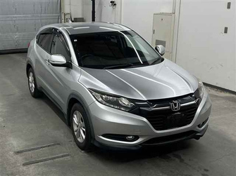 Honda Vezel, 2015 год, 1 470 000 рублей, 1 фотография