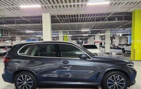 BMW X5, 2020 год, 6 880 000 рублей, 2 фотография