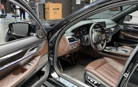 BMW 7 серия, 2021 год, 7 500 000 рублей, 17 фотография