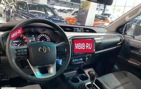 Toyota Hilux VIII, 2021 год, 5 935 000 рублей, 36 фотография