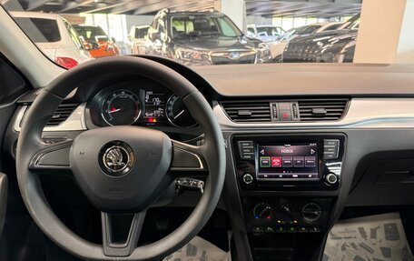 Skoda Rapid I, 2018 год, 1 210 000 рублей, 12 фотография