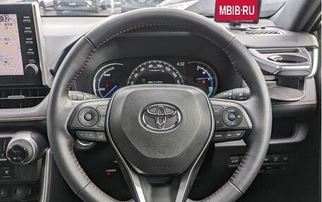 Toyota RAV4, 2021 год, 2 500 000 рублей, 6 фотография