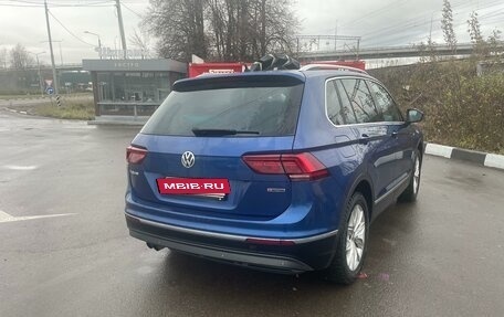 Volkswagen Tiguan II, 2018 год, 2 300 000 рублей, 6 фотография