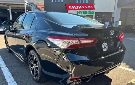 Toyota Camry, 2019 год, 2 300 000 рублей, 4 фотография