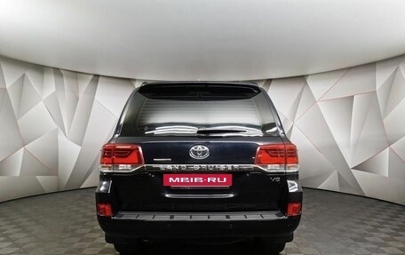 Toyota Land Cruiser 200, 2015 год, 4 999 000 рублей, 8 фотография