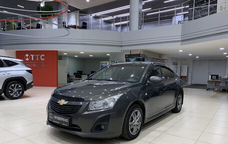 Chevrolet Cruze II, 2013 год, 750 000 рублей, 5 фотография