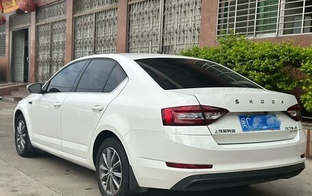 Skoda Octavia, 2020 год, 1 408 000 рублей, 8 фотография