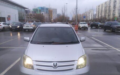 Toyota Ist II, 2003 год, 490 000 рублей, 2 фотография