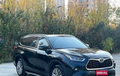 Toyota Highlander, 2024 год, 4 850 000 рублей, 1 фотография