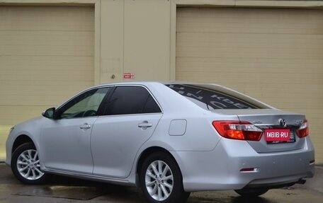 Toyota Camry, 2013 год, 1 550 000 рублей, 4 фотография