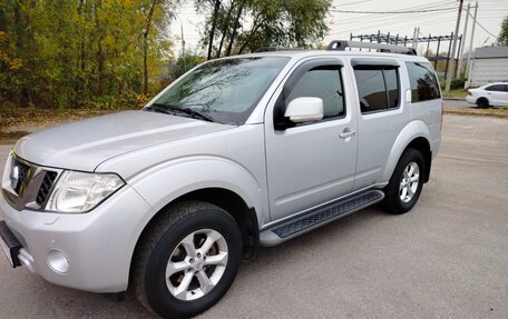 Nissan Pathfinder, 2013 год, 1 930 000 рублей, 4 фотография