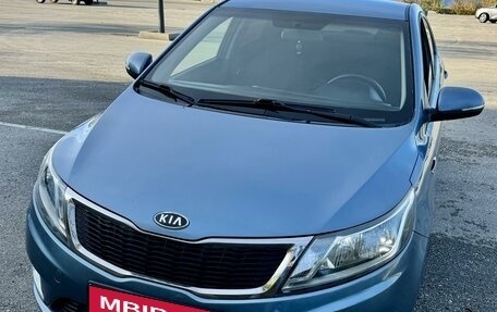 KIA Rio III рестайлинг, 2013 год, 1 200 000 рублей, 1 фотография