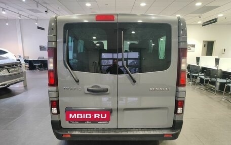 Renault Trafic, 2018 год, 2 349 000 рублей, 6 фотография