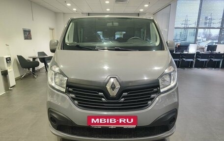 Renault Trafic, 2018 год, 2 349 000 рублей, 2 фотография