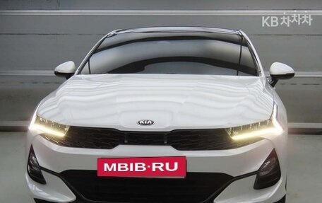 KIA K5, 2019 год, 2 000 000 рублей, 2 фотография