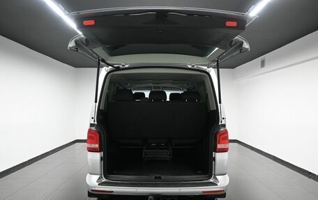 Volkswagen Caravelle T5, 2012 год, 2 095 000 рублей, 7 фотография