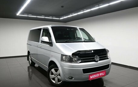 Volkswagen Caravelle T5, 2012 год, 2 095 000 рублей, 5 фотография