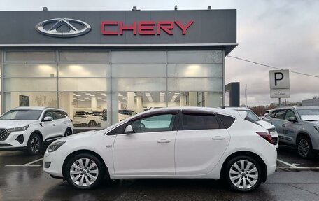 Opel Astra J, 2011 год, 817 000 рублей, 8 фотография