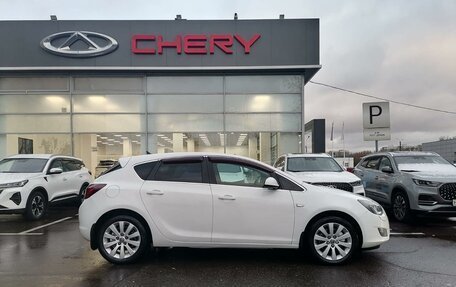 Opel Astra J, 2011 год, 817 000 рублей, 4 фотография